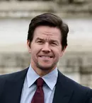 Mark Wahlberg e, în sfârşit, absolvent de liceu!