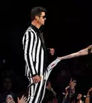 Miley Cyrus, apariţie scandaloasă la MTV Video Music Awards 2013