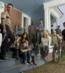 Se face un spin-off la "The Walking Dead"!