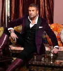 INTERVIUL ALTFEL. Cătălin Botezatu râde la glumele cu el