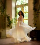 FOTO: Angela Gheorghiu a lansat un nou videoclip, pentru piesa “Copacul”