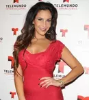 Lorena Rojas (“Păcatele altora” şi “Trupul dorit”) a adoptat o fetiţă