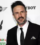 David Arquette şi iubita lui aşteaptă un copil