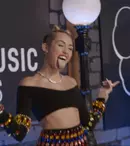 Miley Cyrus: „Nu ştiu să zâmbesc”