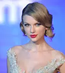 Taylor Swift intimidează bărbaţii