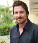 Christian Bale renunţă la cursele de motocicletă