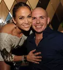 Jennifer Lopez şi Pitbull vor cânta imnul Campionatului Mondial de Fotbal 2014