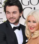 Christina Aguilera s-a logodit cu iubitul Matthew Rutler