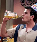 Charlie Sheen a renunţat la alcool de dragul logodnicei sale