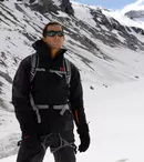 Discovery difuzează două documentare despre tragedia de pe Everest
