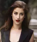 Hazal Kaya ("Feriha"): “Nu sunt o persoană emotivă!”