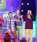 Serialul “Câştigă, pierde sau desenează” are premiera mâine la Disney Channel