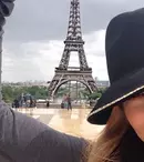 Foto: Thalia îmbină utilul cu plăcutul la Paris 
