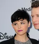 Ginnifer Goodwin şi Josh Dallas sunt părinţi de băiat