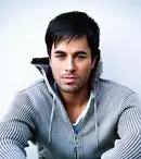 Enrique Iglesias cântă pe coloana sonoră a telenovelei „Reina de Corazones”