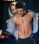 Zac Efron, cel mai sexy bărbat al anului 2014 | Vezi topul complet