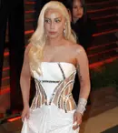 Lady Gaga se mărită în spațiu