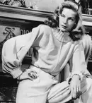 A murit venerabila actriţă Lauren Bacall. Avea 89 de ani