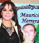 De ziua ei, telenovelista Lucia Mendez a sărbătorit alături de stripperi