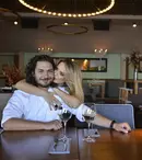 Florin Dumitrescu sărbătorește doi ani de când și-a cerut soția în căsătorie