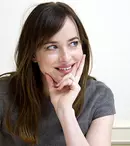 Dakota Johnson: „Am furat niște lenjerie de la filmările pentru «50 Shades»”