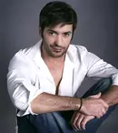 Radu Vâlcan, pe Skype cu Adela Popescu de Ziua Îndrăgostiților