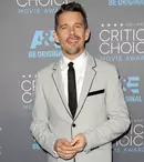 Ethan Hawke, în remake-ul de la „Cei şapte magnifici”