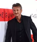 Charlize Theron s-a despărţit de Sean Penn din cauza copiilor