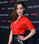 Emilia Clarke nu este recunoscută pe stradă