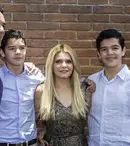 Itati Cantoral şi Eduardo Santamarina, împreună de dragul copiilor
