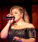 Cântăreaţa Kelly Clarkson aşteaptă al doilea copil