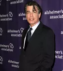 Peter Gallagher va interpreta un avocat în „Soția perfectă”