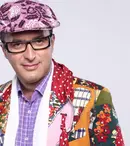 În această seară, Dezbrăcatu’ revine la „Cronica cârcotaşilor”