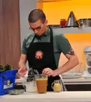 Un bucătar care a gătit pentru Brad Pitt și Sophia Loren vine la „Chefi la cuțite”