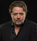 Russell Crowe a slăbit 23 kg după comedia „The Nice Guys”