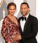 Chrissy Teigen şi John Legend au devenit părinţi