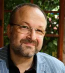 „Cartea cea de toate zilele” se reîntoarce pe micile ecrane