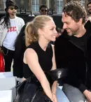 Amanda Seyfried s-a logodit cu Thomas Sadoski („Redacţia”)