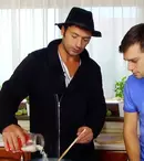 Radu Vâlcan gătește la „Happy Food by Vlad” de pe Happy Channel