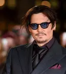E confirmat: Johnny Depp va fi vrăjitorul Gellert Grindelwald în „Fantastic Beasts and Where to Find Them”!