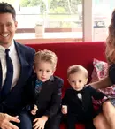 Fiul de trei ani al cântărețului Michael Buble a început chimioterapia. Ce șanse îi dau doctorii