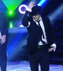 FOTO. Lucian Ionescu îl imită pe Michael Jackson în finala show-ului “Te cunosc de undeva!”