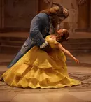 Frumoasa, Bestia și contabila. Cât încasează Emma Watson pentru rol și cât de rentabil este să joci o prințesă Disney