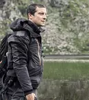 Începe un nou sezon „Vedete în sălbăticie cu Bear Grylls” (Discovery). Courteney Cox, printre invitați