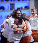 „Chefi la cuțite”: Chef Florin Dumitrescu a câștigat confruntarea pe echipe de luni. Ce se gătește astăzi