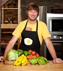 Premieră la TV Paprika în luna august: “22 de minute cu Julius”