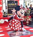 Minnie Mouse a primit propria stea pe Hollywood Walk of Fame