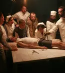 Lungmetrajul „Inimi cicatrizate”, regizat de Radu Jude, este disponibil pe DVD în ediție premium