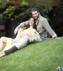 Can Yaman şi Demet Özdemir se întorc pe micile ecrane din Turcia