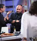 Chefii își aleg bucătarii și află culorile tunicilor în care vor lupta